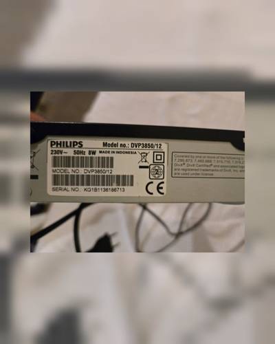 Para piezas o arreglar reproductor DVD